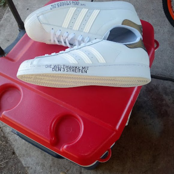 Adidas Original Super Star Men size 9 White - Picture 2 of 5